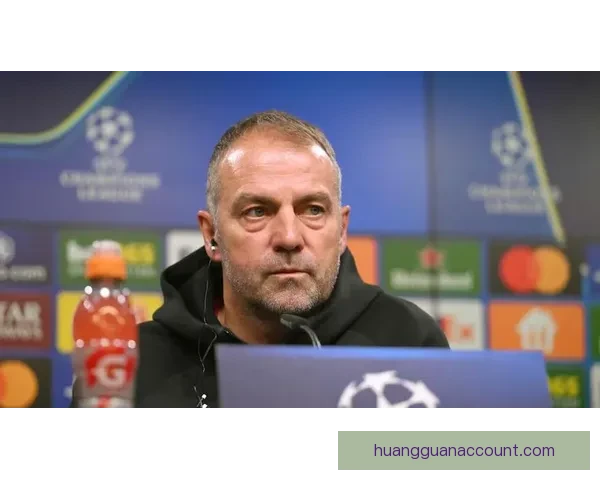 以弗里克：奥尔莫今天踢9号位 他前两次出任此位置表现十分出色