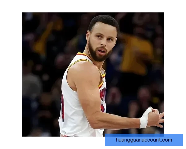 库里手臂被球迷拉拽科尔直言勇士争六七名已无可能